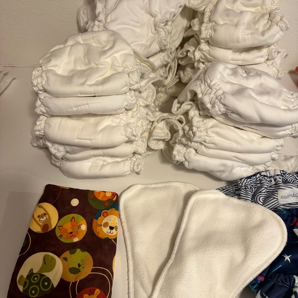 Esembly Baby Organic Cloth Diapers (full set) - Picture 5 of 6